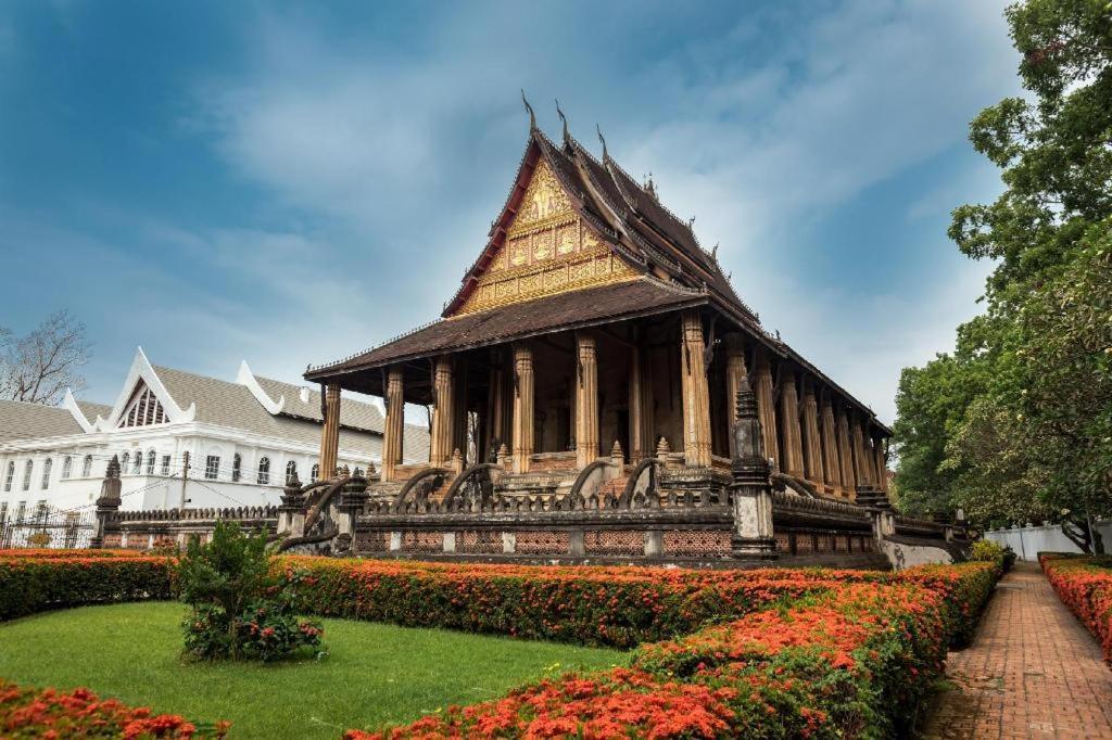 Central Vienna Hotel Vientiane Dış mekan fotoğraf